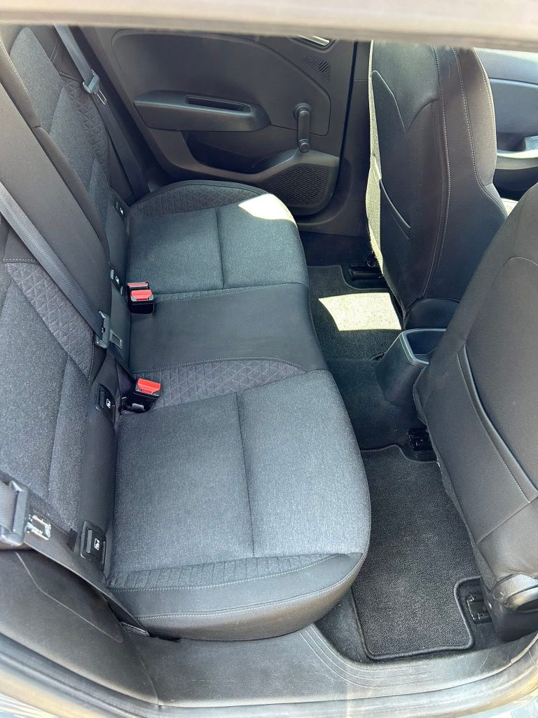 51DC9DD3-9874-4590-864A-1C319A8BB99C